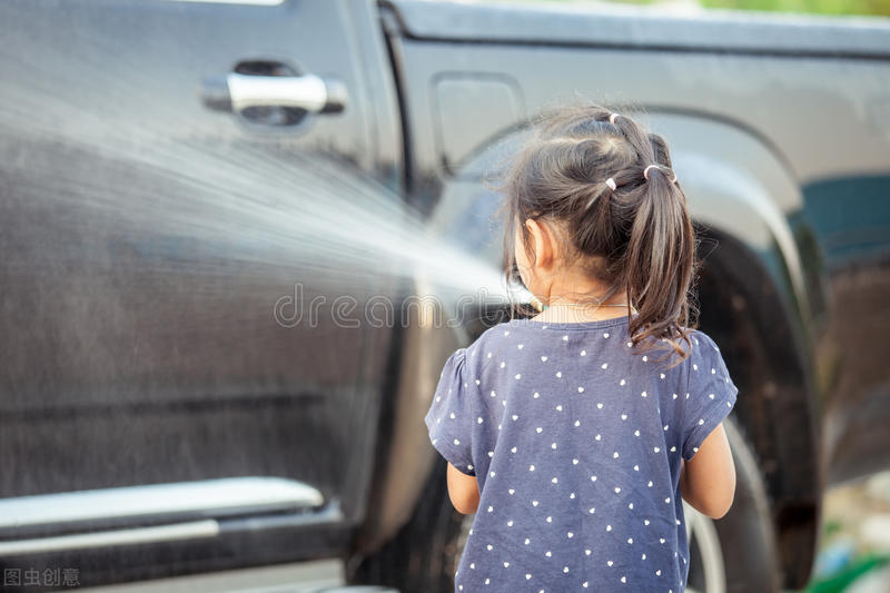 传统洗车店洗一台车成本多少钱,洗车店365元免费洗一年亏吗