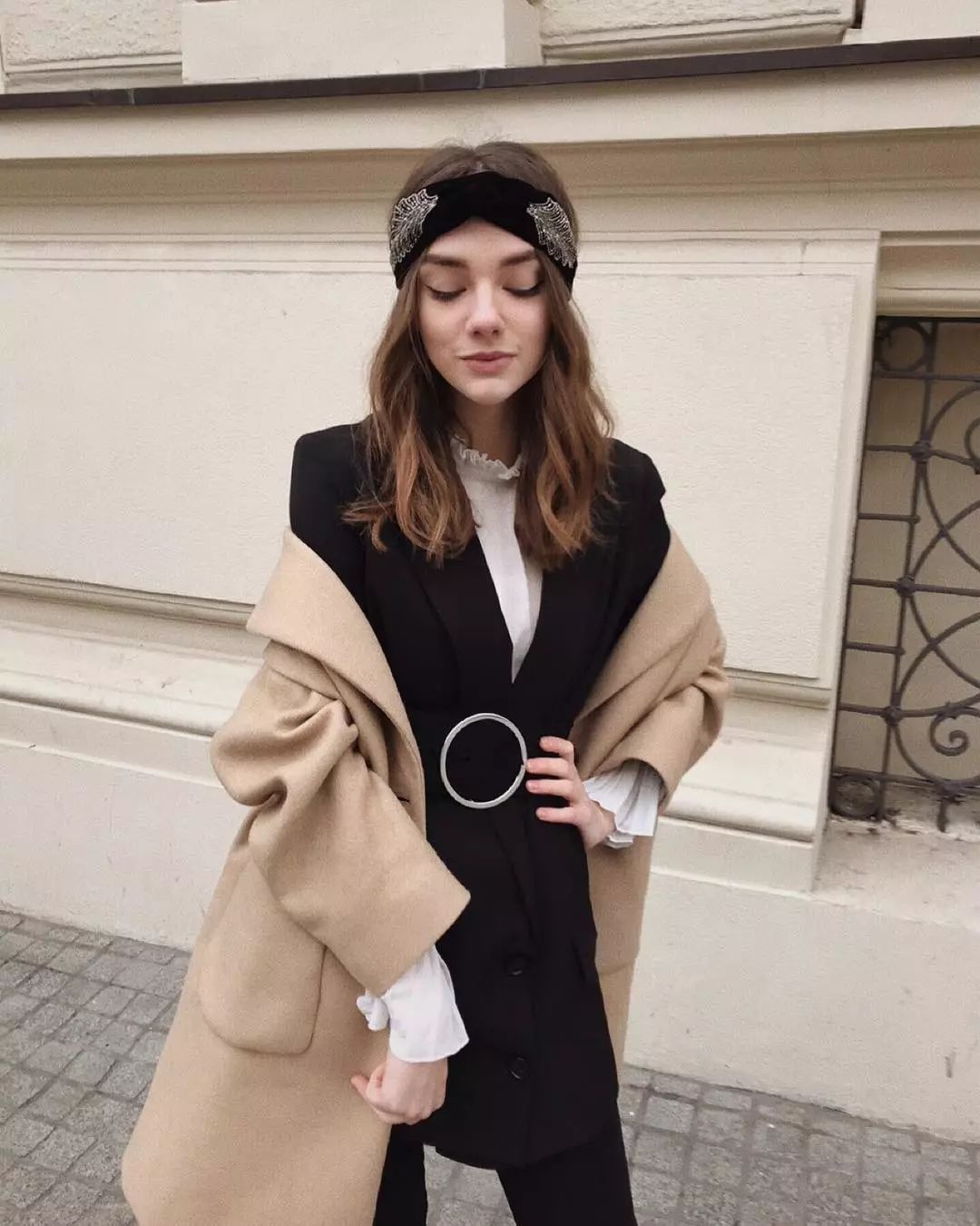 教你夏季的美丽发型,教你一款简单的美发造型