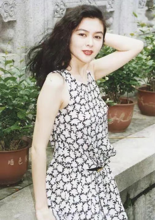 关之琳生日派对视频,关之琳70岁生日宴会