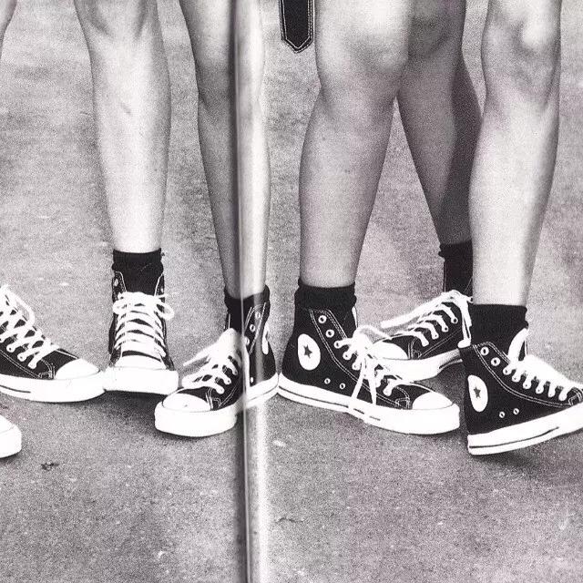 日版匡威和匡威的尺码,日版匡威更容易开胶吗