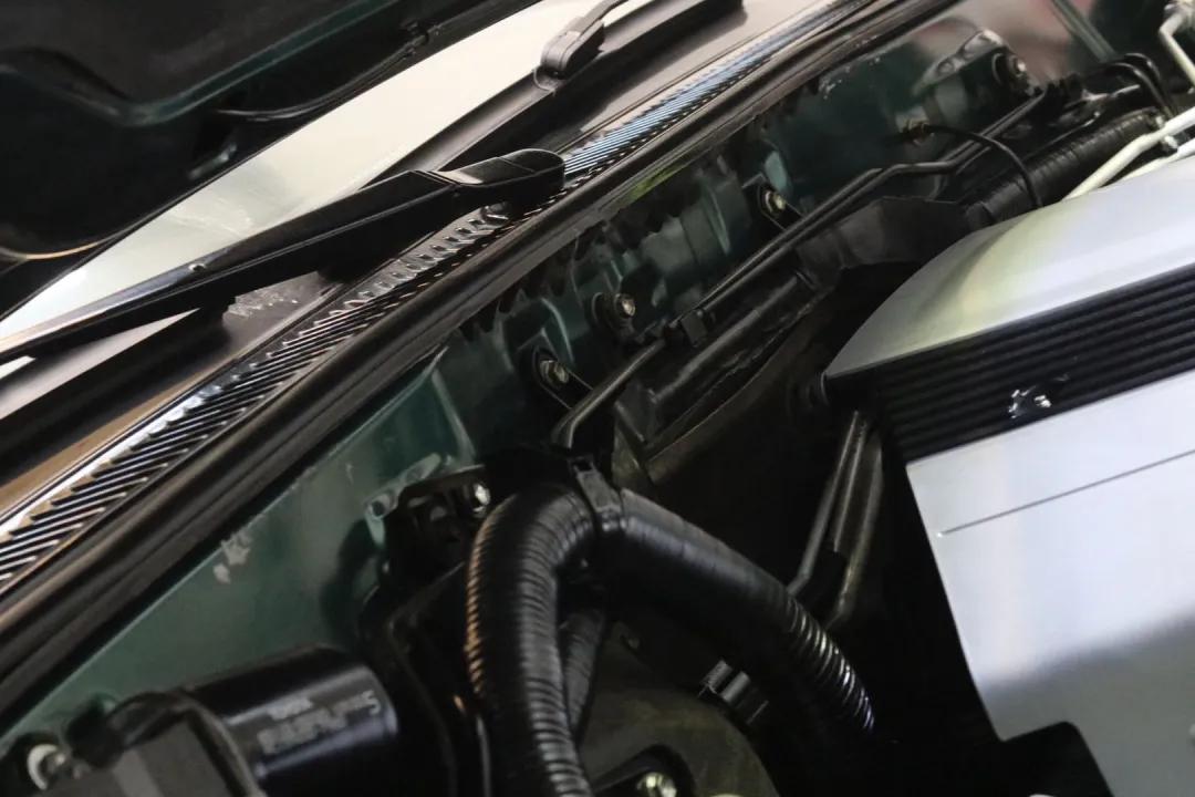 怪兽车翻新视频,怪兽搞老车