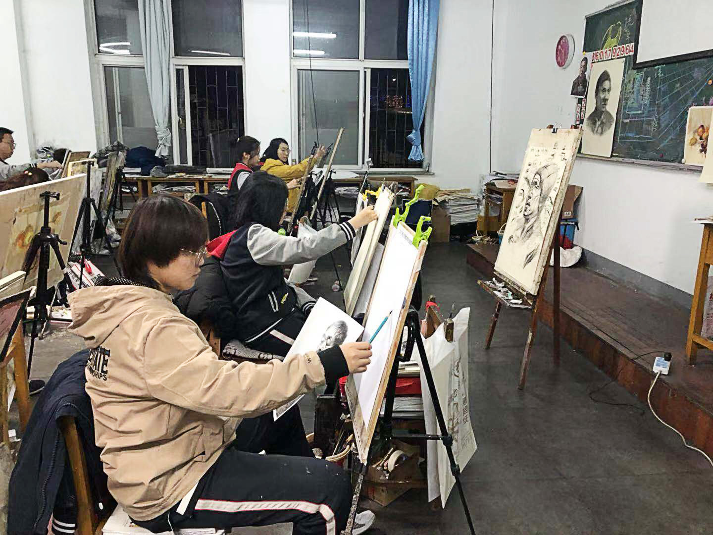 美术联考多画了几个物体怎么办,联考怎么防止自己的画不被毁