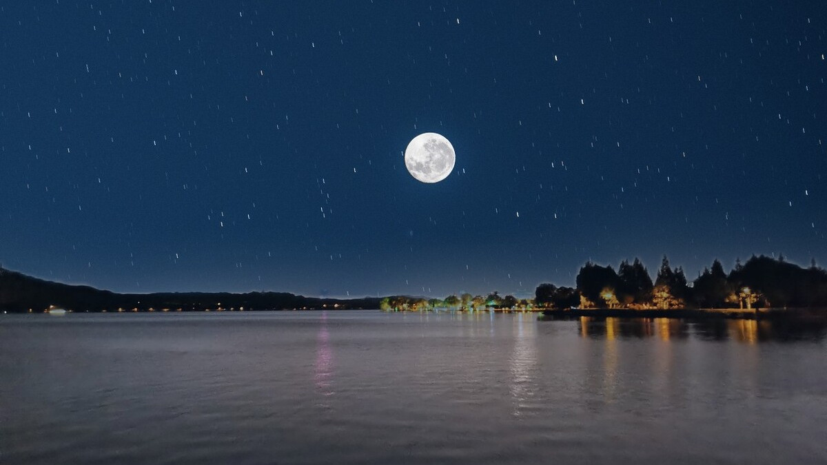 七律明月夜古诗,十首有关清风明月的古诗词