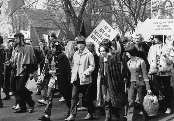 倪妮高马尾走秀,倪妮民国学生装