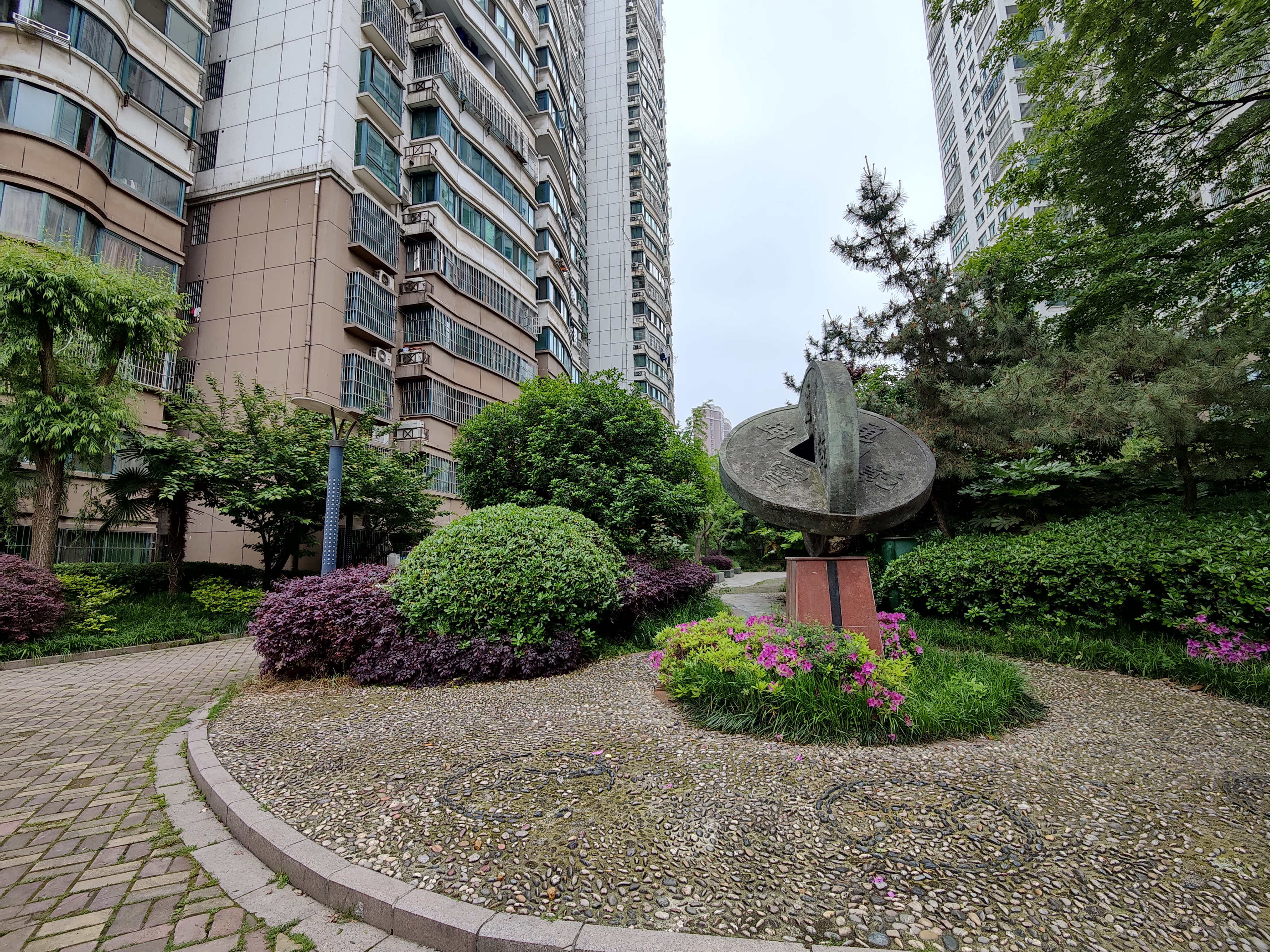 合肥市蜀山区华府骏苑房价,合肥信旺华府骏苑为什么这么便宜