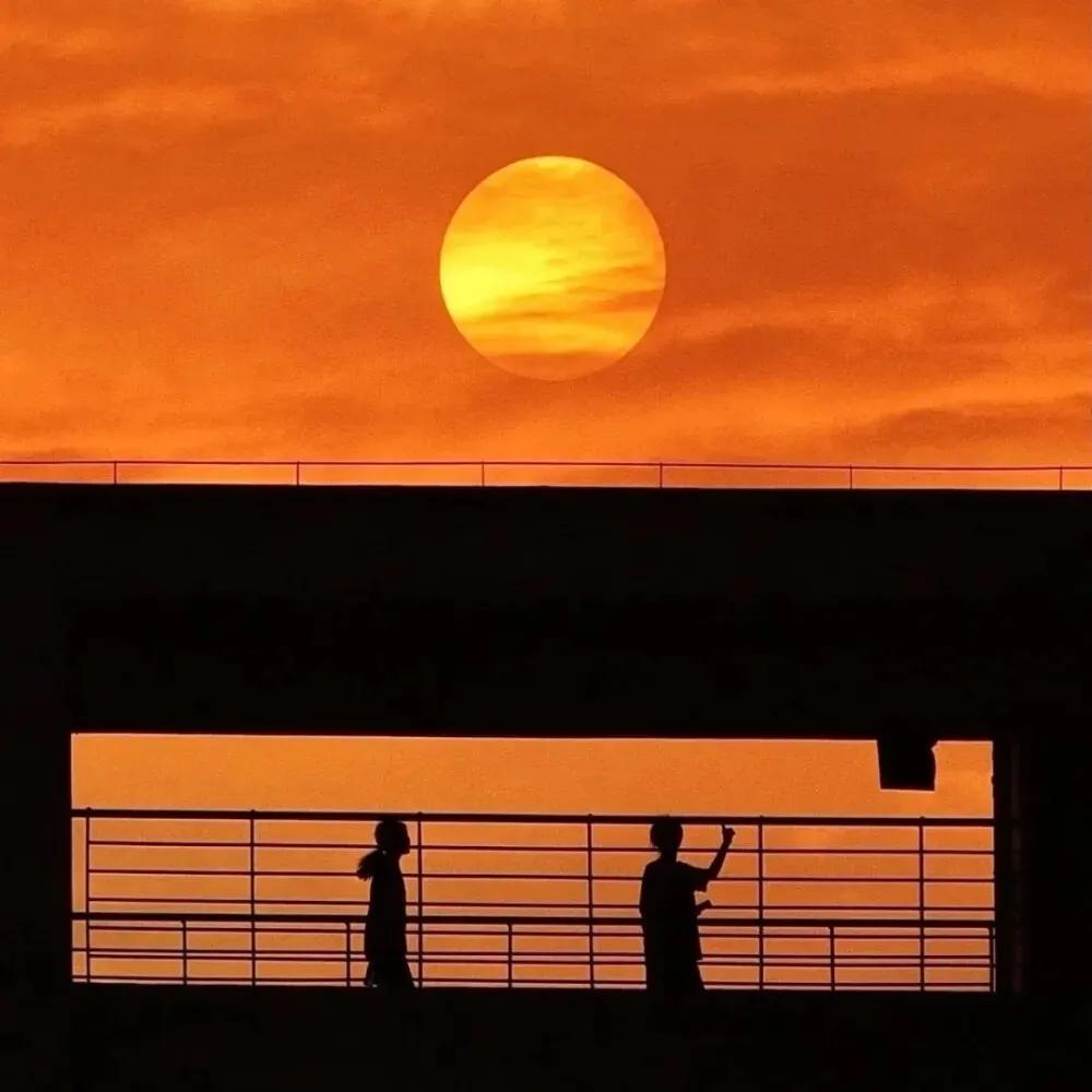 励志心情文案短句干净治愈,下雨的心情文案朋友圈短句