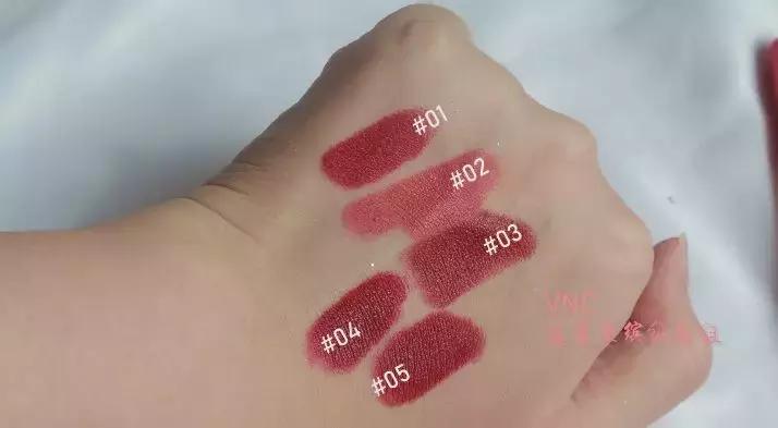 夏日草莓沙冰妆容化妆教程 (冰沙日常妆)