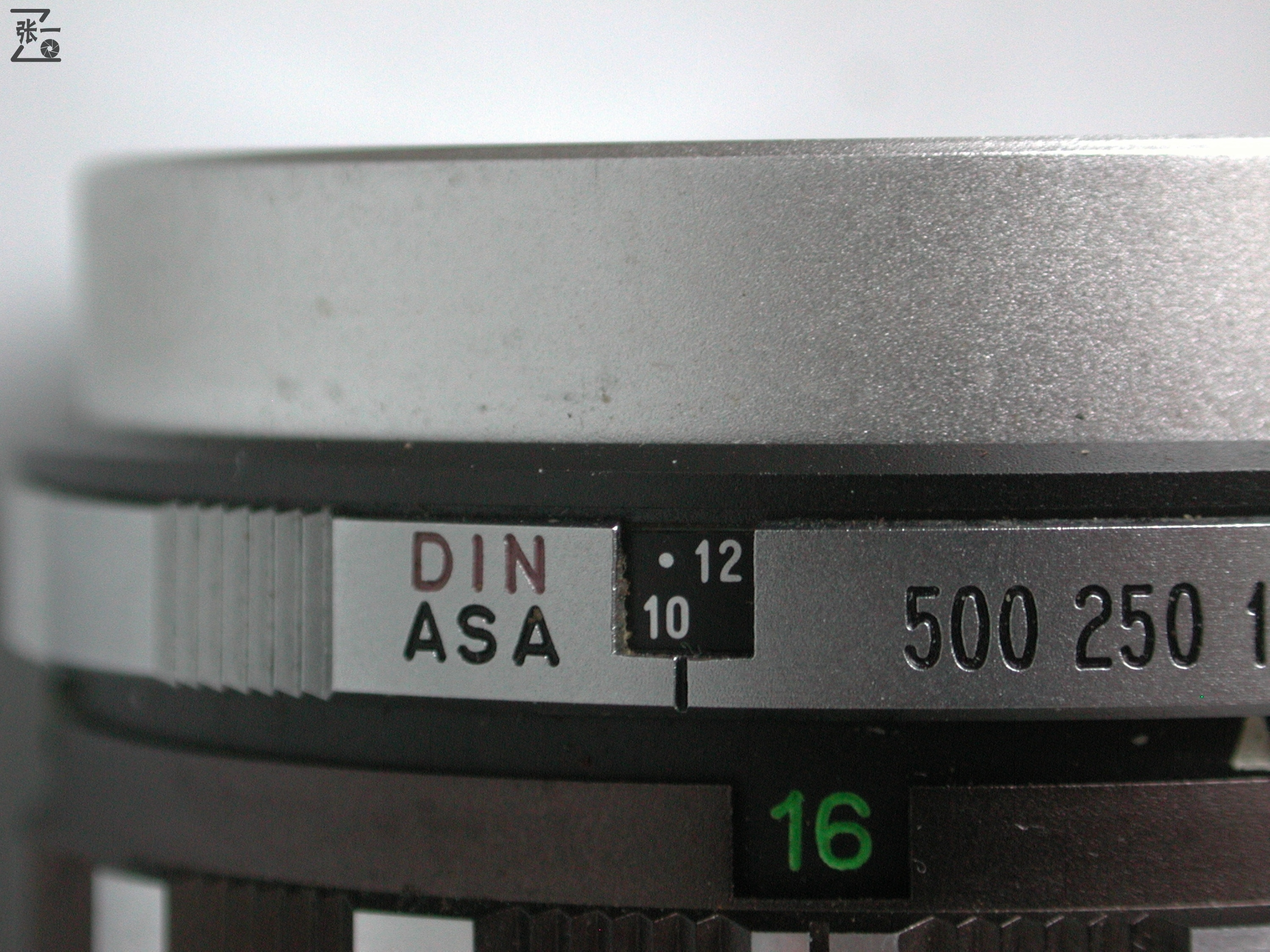 百丽相机多少钱,百丽胶片单反相机