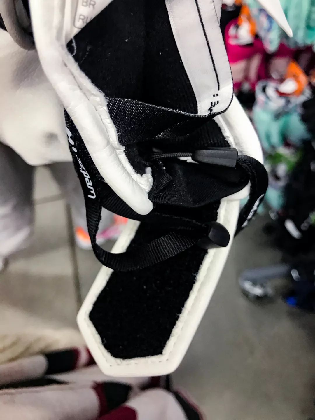 带孩子去滑雪场滑雪需要准备什么,周末带娃亲测滑雪攻略