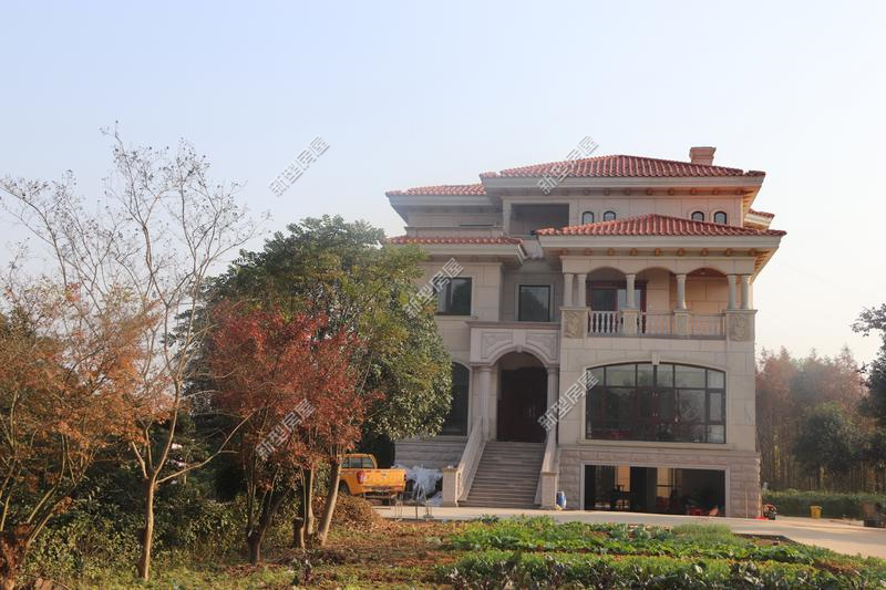 老房基础加固一层加二层,农村老房子不住怕塌怎么办