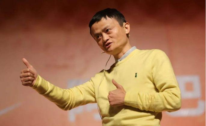 他靠跑腿赚300亿，又将饿了么以95亿美元卖给马云，今现状如何？