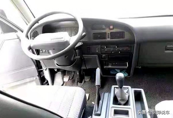 丰田小霸王20款七座价格表,原装进口丰田小霸王