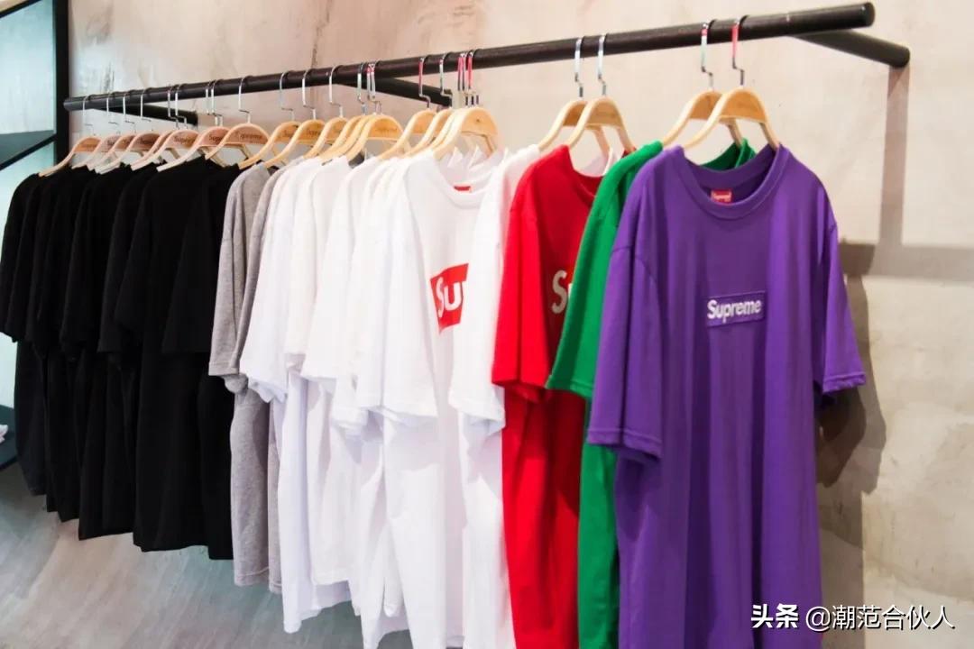 supreme冒牌品牌,假的supreme一眼能看出来吗