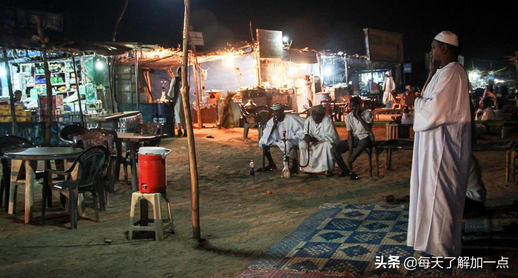 探秘古埃及神秘的金字塔建筑,考古学家发现金字塔遗迹