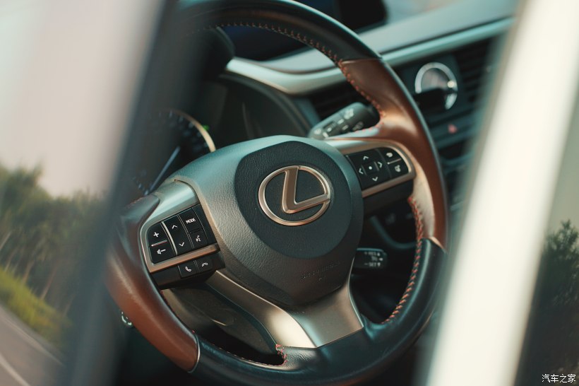 闆峰厠钀ㄦ柉rx鑸掑績鐢ㄨ溅,闆峰厠钀ㄦ柉rx杞︿富璁哄潧