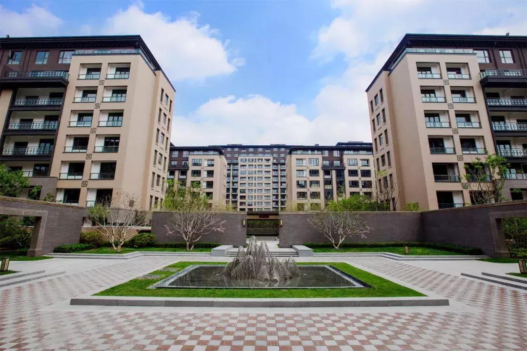 郑州本土房企三剑客,郑州目前形势比较好的房企