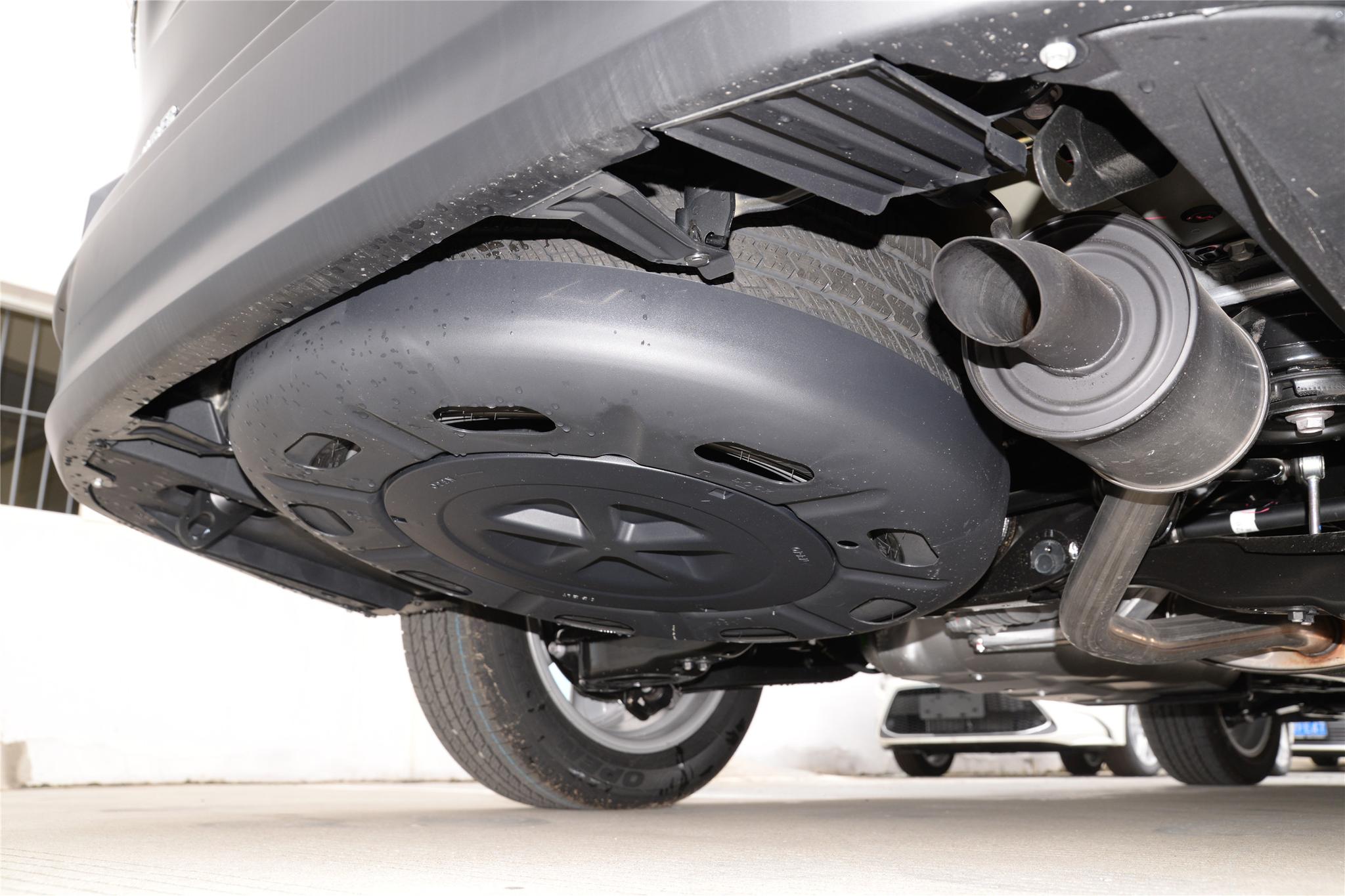 2023款丰田汉兰达车身刚性评测,汉兰达2021款四驱豪华7座内饰介绍