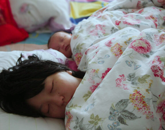 坐月子不能“不讲究”,也不能“瞎讲究”,做好5点大人娃都舒服