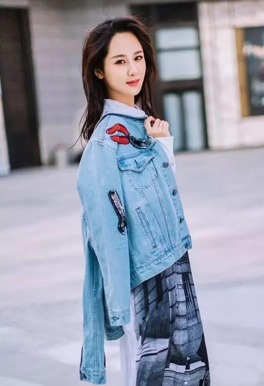 迪丽热巴杨幂穿搭,杨幂迪丽热巴穿衣风格