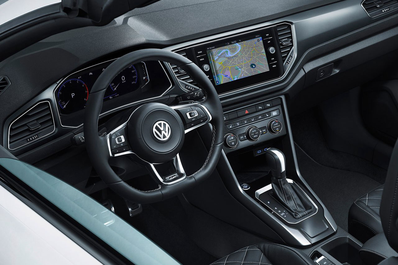 t-roc探歌敞篷版视频无水印素材,大众t-roc探歌2022款280tsidsg两驱