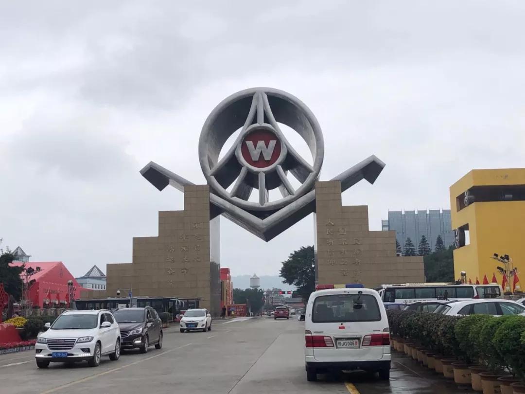 为什么感觉五粮液比茅台酒好喝,白酒是蒸馏酒还是发酵酒好喝