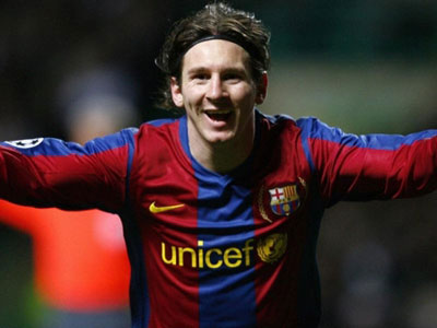 梅西被巴萨扫地出门去了哪里,梅西被巴萨扫地出门原视频