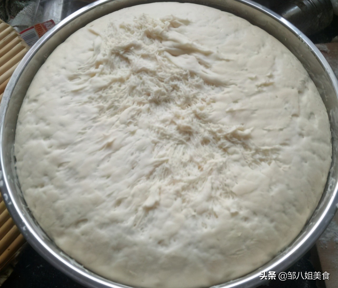 在家做的包子可以直接蒸吗,好吃在家就能蒸的肉包子多汁