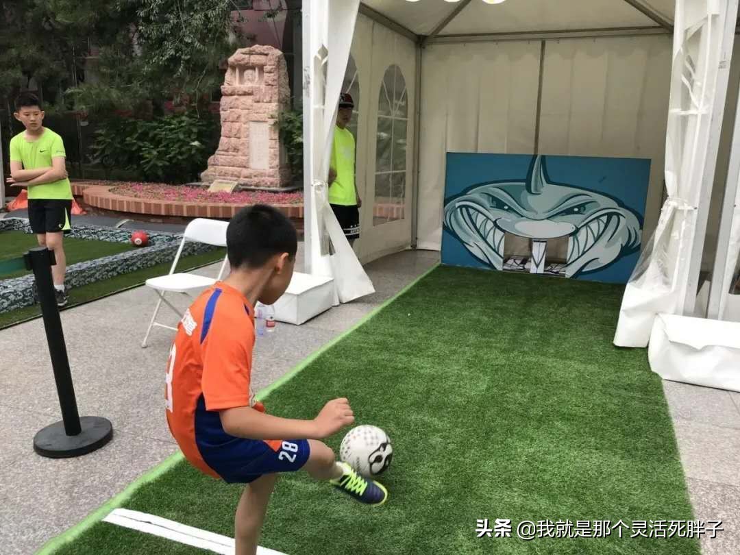 瓒崇悆鍗佸ぇ杩囦汉鐙傞瓟,瓒冲潧鍗佸ぇ杩囦汉鐙傞瓟