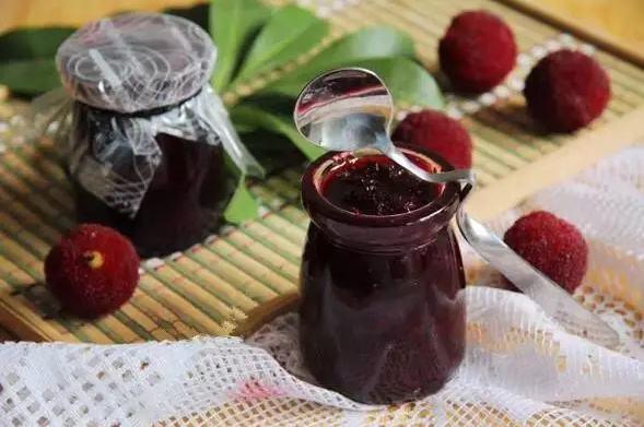 杨梅吃不完怎么做杨梅汁,杨梅吃不完怎么腌制