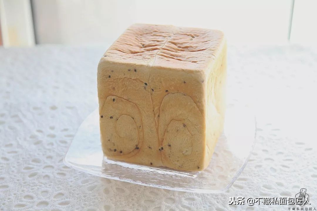 吐司塌陷是什么原因,吐司缩腰塌陷怎么办