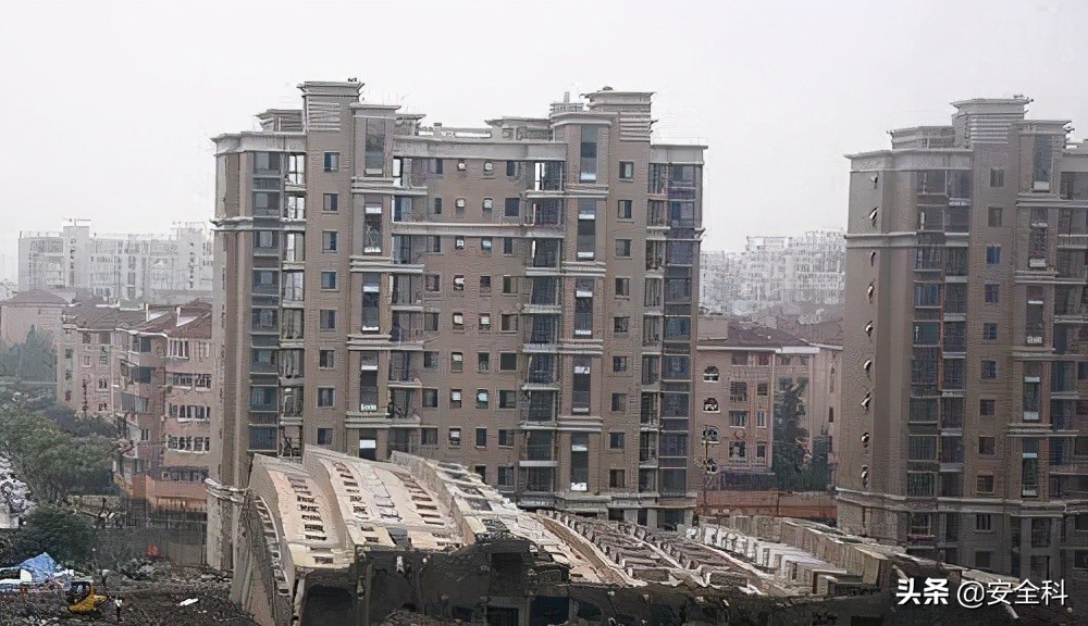 注安师证挂靠出了事故,注安师挂靠之后承担责任吗