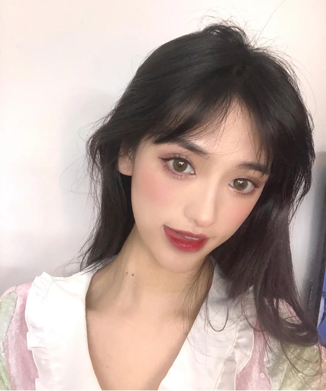 妖精眼妆的正确画法,日常眼妆画法简单出门也很美