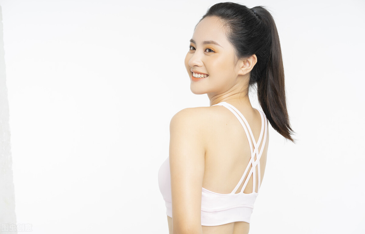 背后长痘有效去除方法,背后长痘怎么消除最好