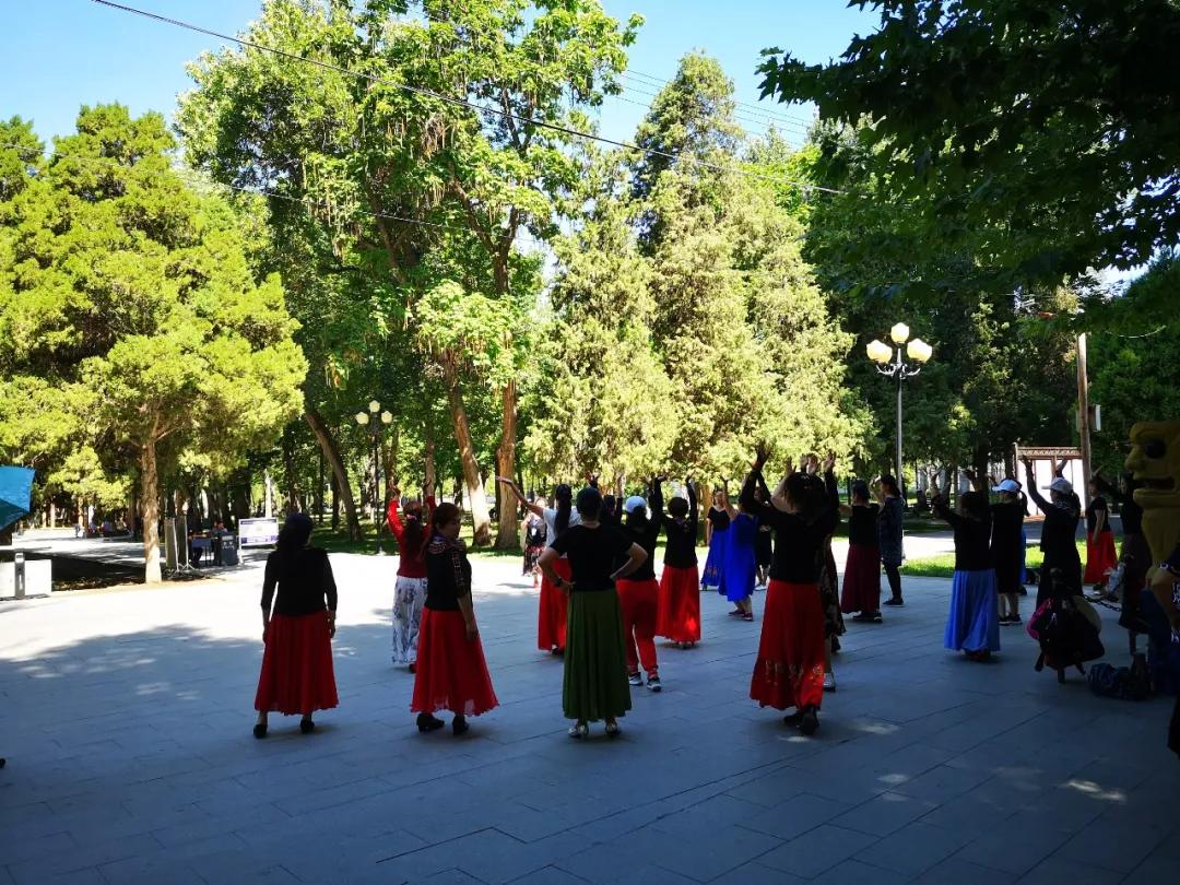 中国最适合慢生活的小城伊宁市,闲适安逸,住下就不想走了