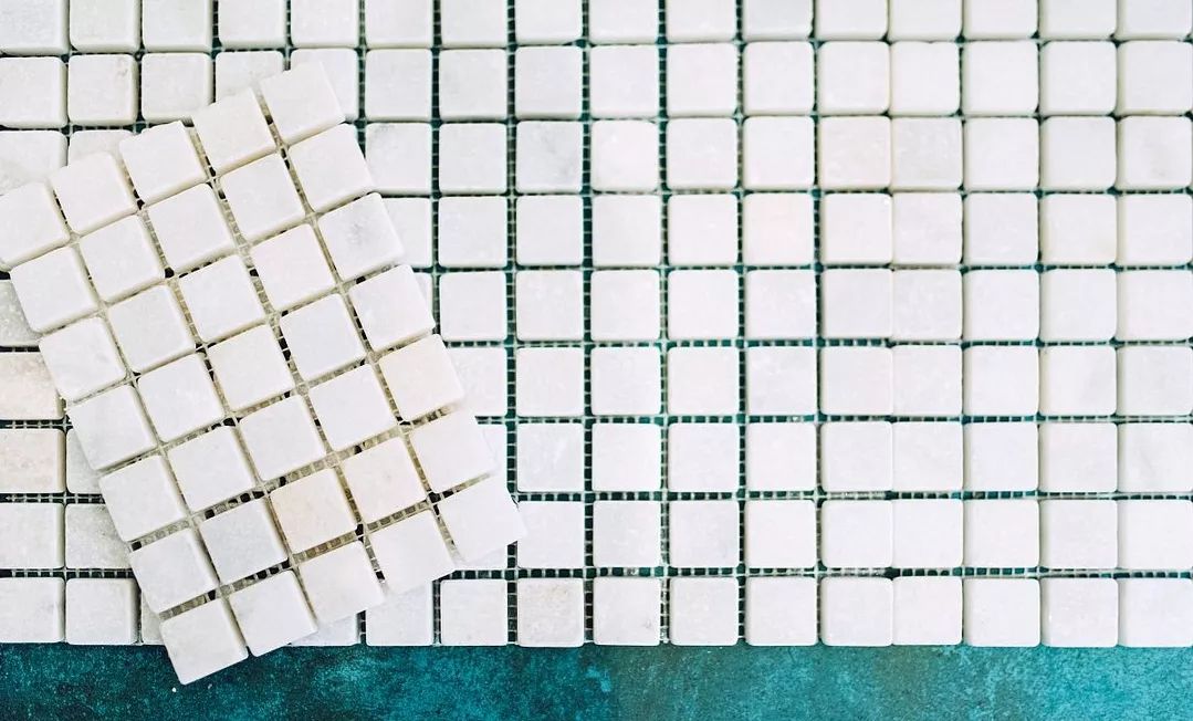 游泳池马赛克铺贴方法视频,马赛克正确铺贴方法图解