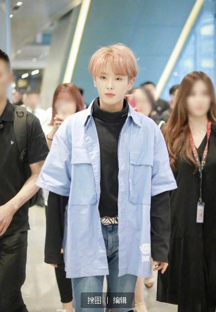 李汶翰简单造型,李汶翰皮衣搭配图片大全