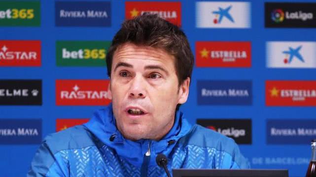 首秀武磊,86分钟绝平武磊留洋首冠打脸队友