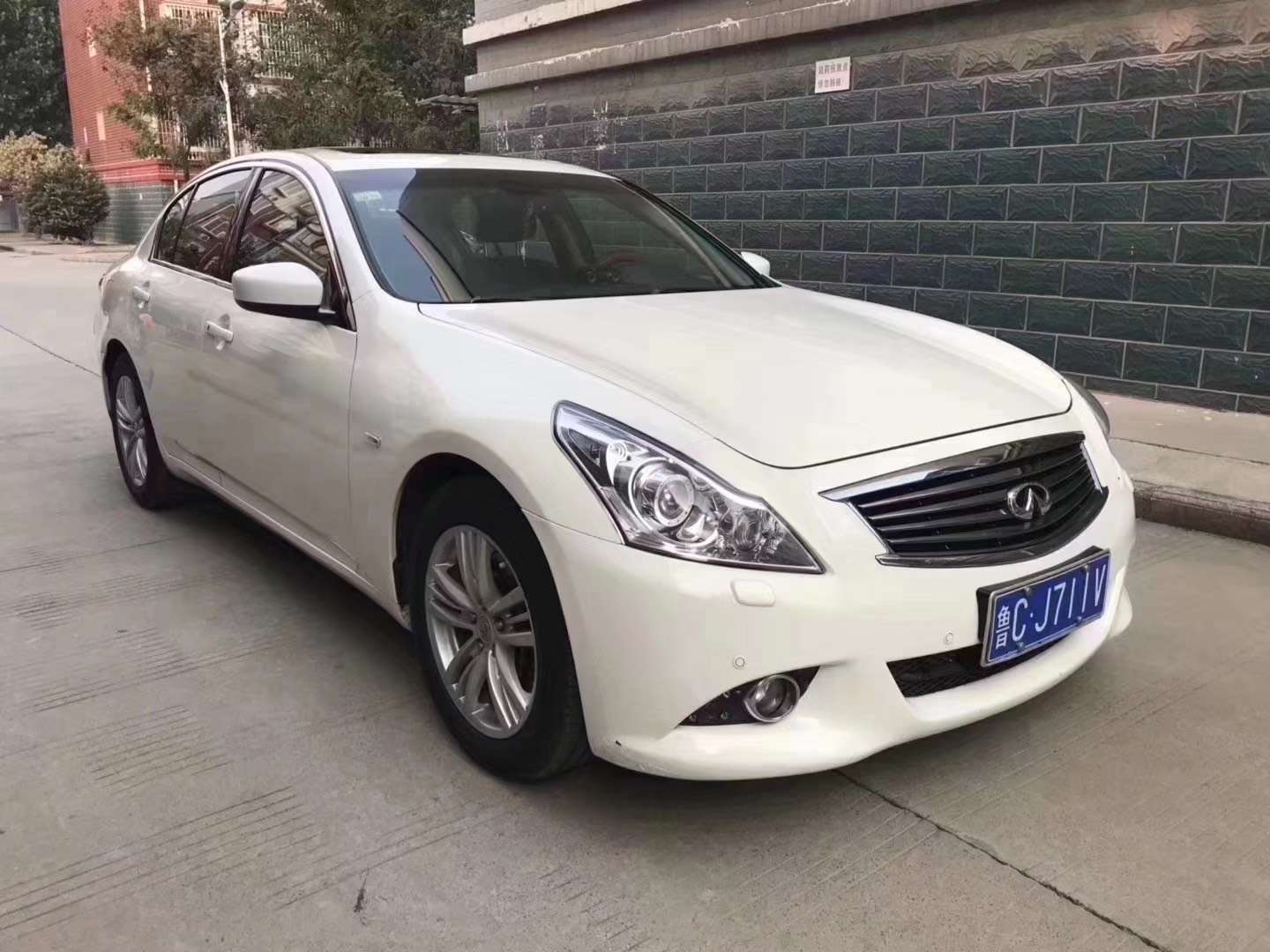 12万的英菲尼迪,12万左右能买到哪年的英菲尼迪g37