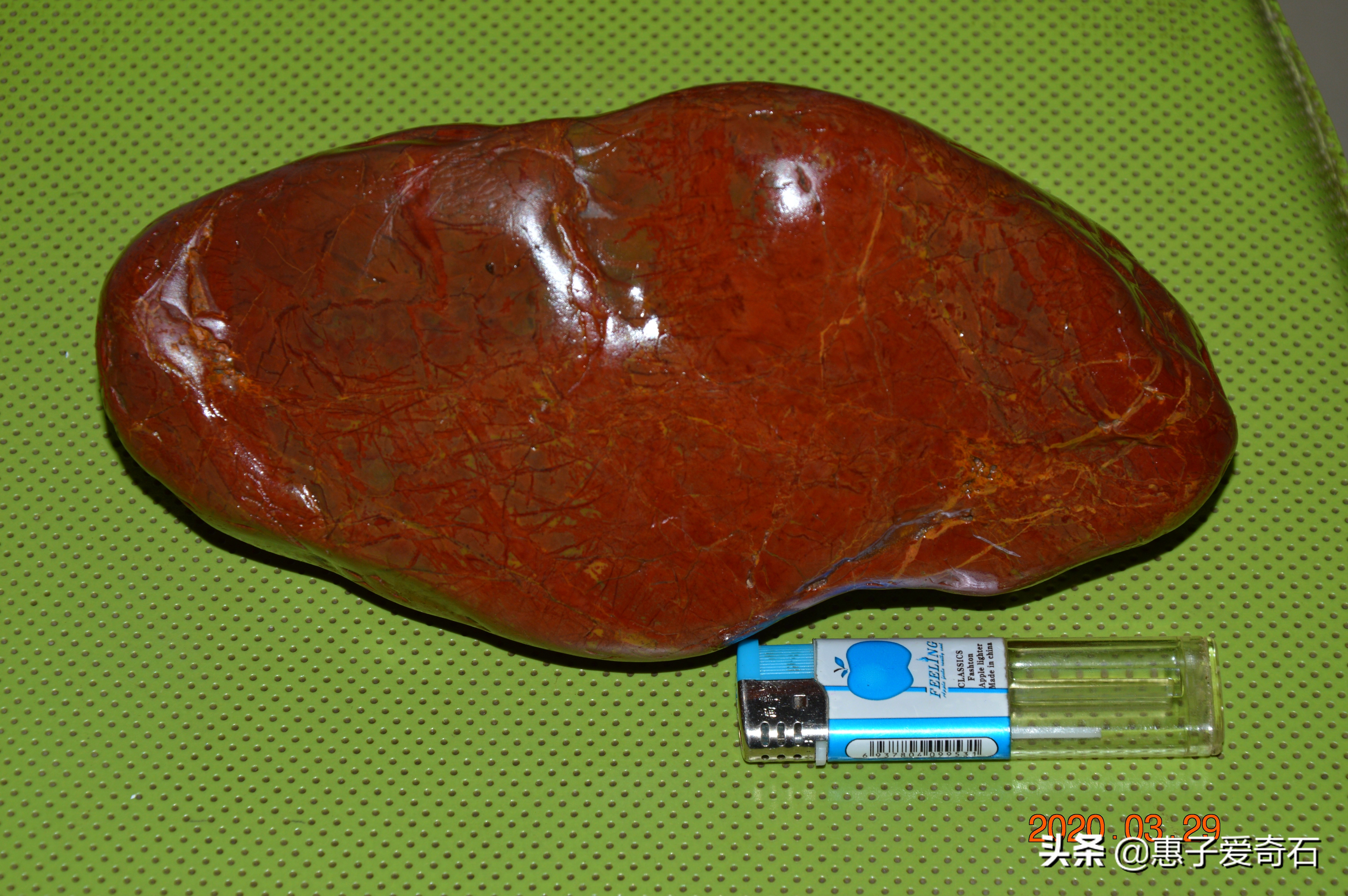 纯正的黄龙玉玉石手串,黄龙玉在玉石中排第几位