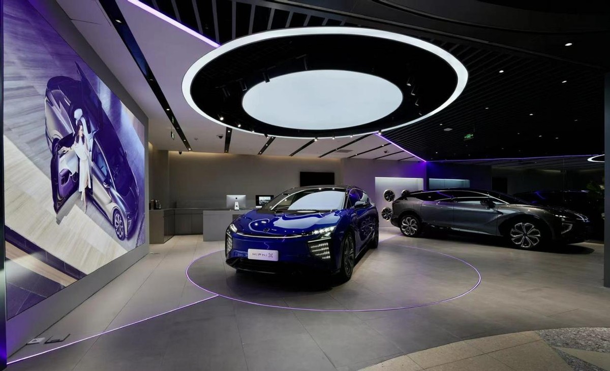 年底实现小目标,2024年全国开店目标100家