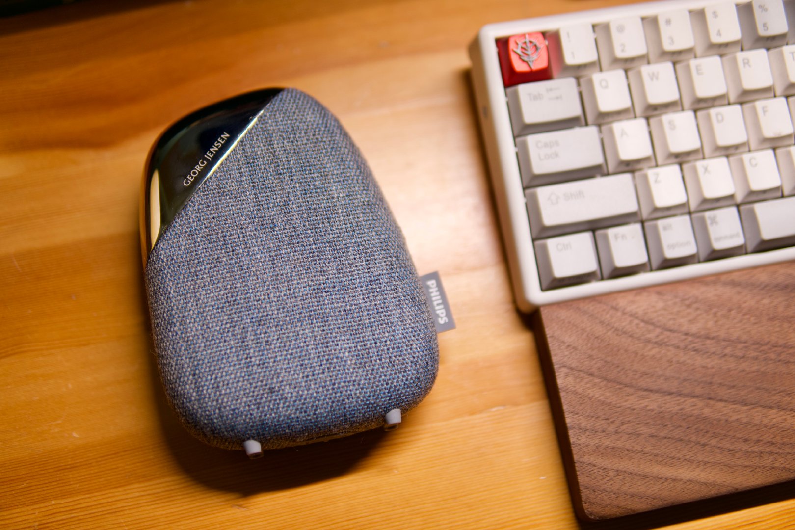 轻奢简约风蓝牙音响,飞利浦spa510蓝牙音箱测评