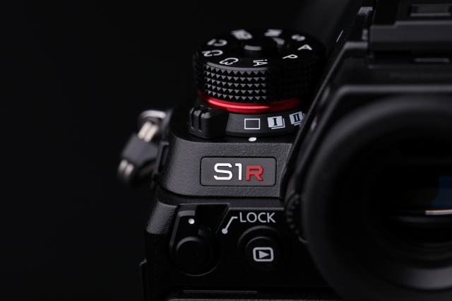 松下全幅无反s1r拆解,松下无反s1相机价格