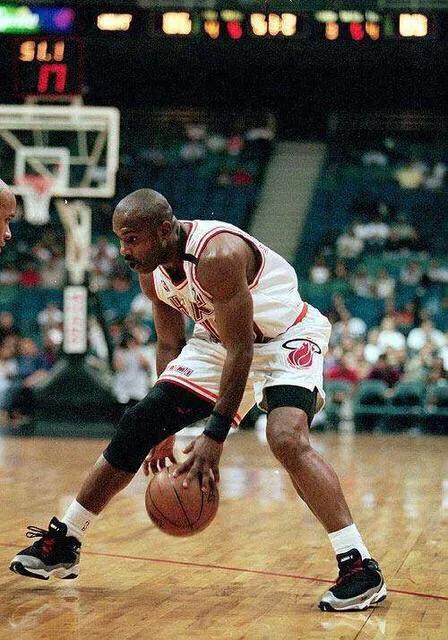 篮球教学技巧过人24招,篮球过人十大技巧教学