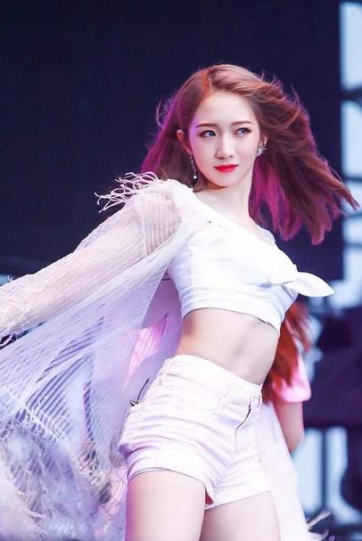 精致发色推荐,女士锁骨发精致发色推荐