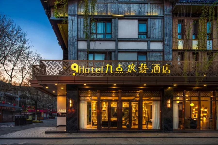 春节住哪里？水灵妹儿为你奉上都江堰最全住宿攻略，快来这里过一个幸福团圆年~