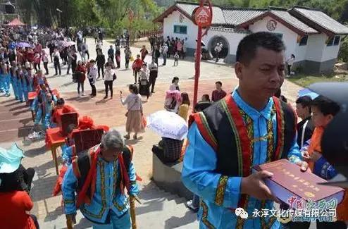 球狮畲族三月三活动,三月三海洋球绣球