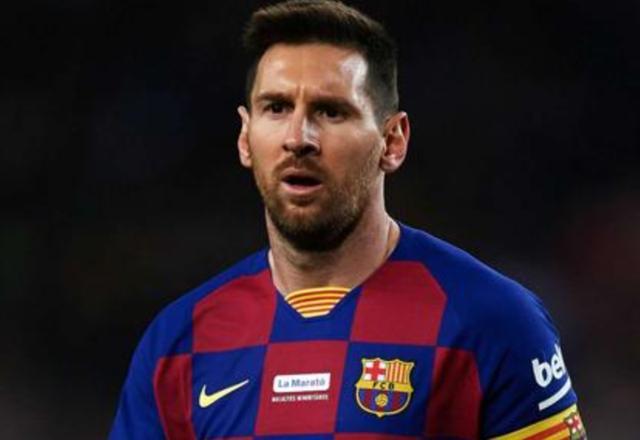 梅西最后一个点球为什么那么罚,梅西的任意球和点球哪个准