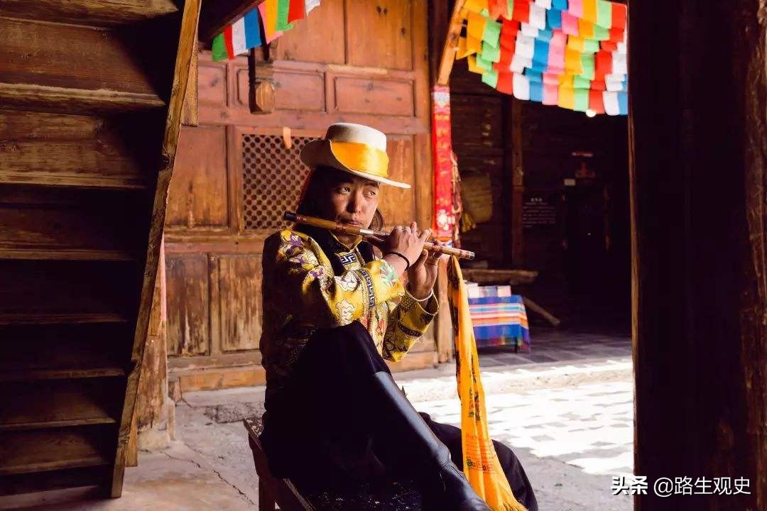 摩梭人的走婚历史背景,探秘摩梭人最奇特的的走婚习俗