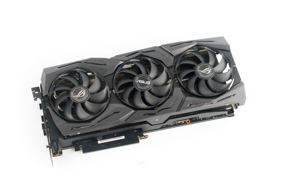 75%以上的人都想换显卡!MC调研报告告诉你吃鸡“帧”香