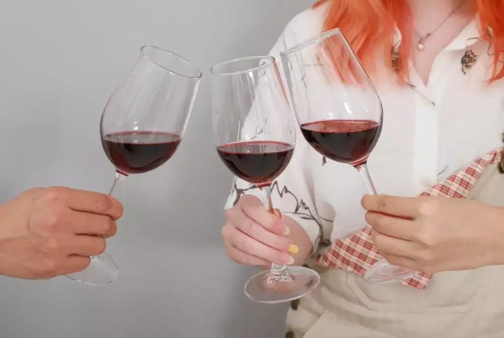 三瓶酒下肚,每日红酒测评推荐